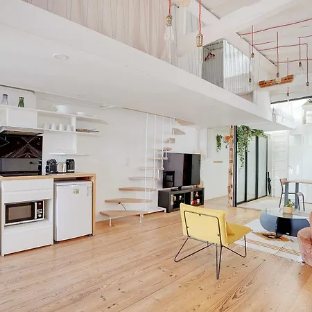 Spacious 2br 4p - Republique